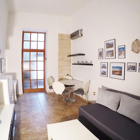 Apartman Kyra Pula Bagian luar foto