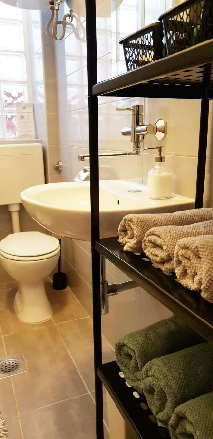 Apartman Kyra Pula Bagian luar foto
