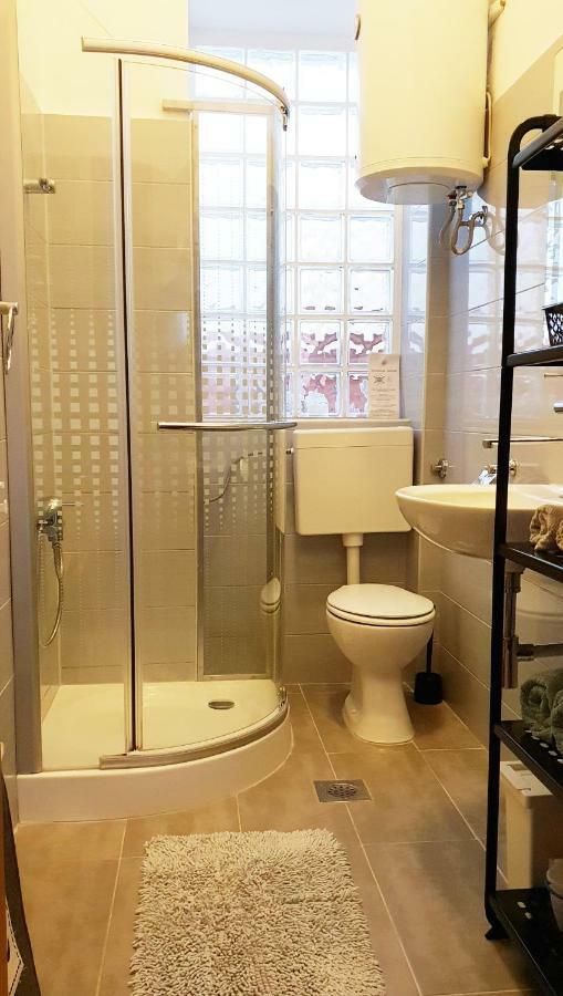 Apartman Kyra Pula Bagian luar foto