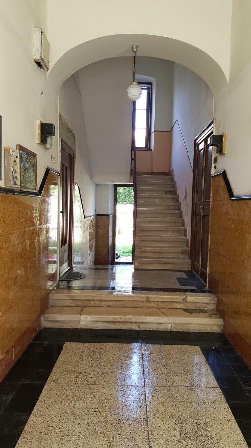 Apartman Kyra Pula Bagian luar foto